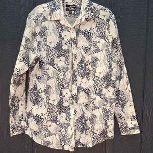 Murano Navy and White Graphic Shirt